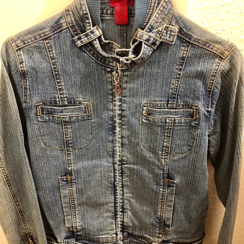 Women’s Denim Jacket